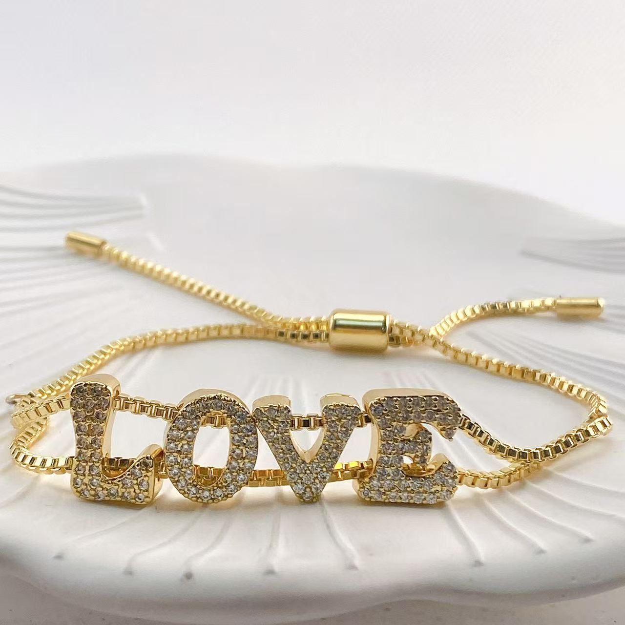 Women Accessories Name In English - Модный золотой браслет с именем на