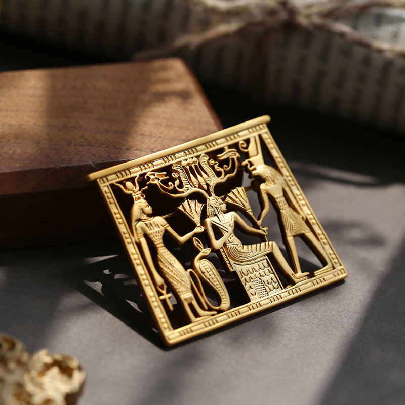 Классические женские и мужские – обзор и цена Women Accessories In Egypt