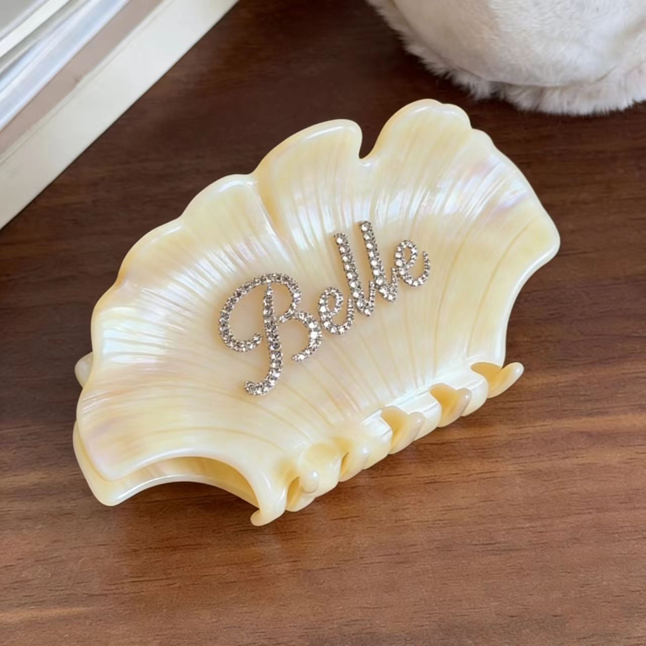 Деревянная заколка для волос р – обзор и цена Women Accessories Name In English